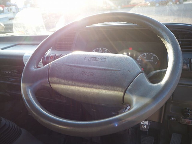 UDトラックスコンドルセーフティクレーン3段小型（2t・3t）[写真36]