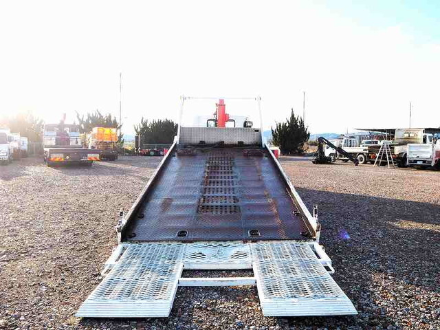 UDトラックスコンドルセーフティクレーン3段小型（2t・3t）[写真05]