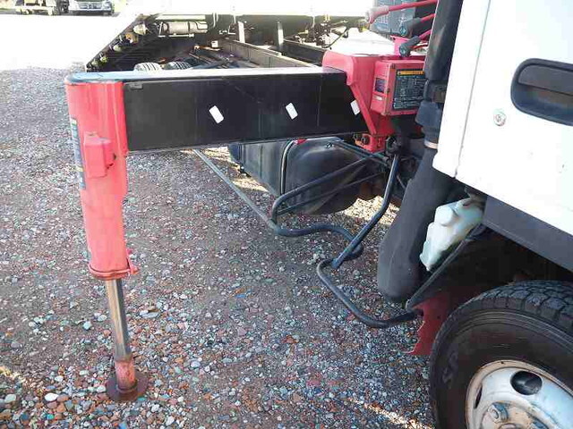 UDトラックスコンドルセーフティクレーン3段小型（2t・3t）[写真07]