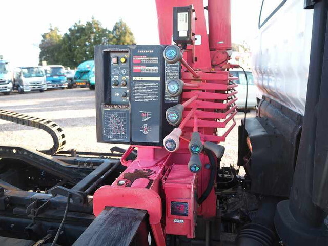 UDトラックスコンドルセーフティクレーン3段小型（2t・3t）[写真08]