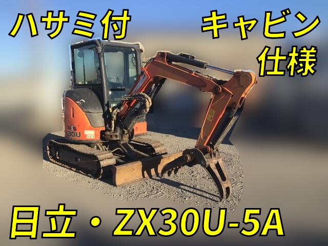 日立ミニユンボ（ミニバックホー）2018年(平成30年)ZX30U-5A