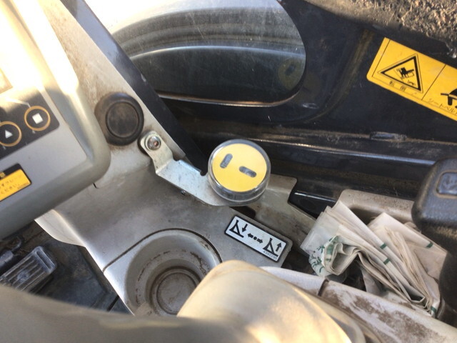 日立ミニユンボ（ミニバックホー）[写真36]