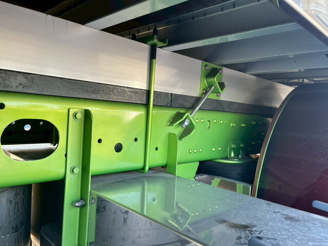 三菱ふそうファイターセルフクレーン4段増トン（6t・8t）[写真19]