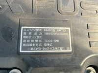 三菱ふそうファイターセルフクレーン4段増トン（6t・8t）[写真09]