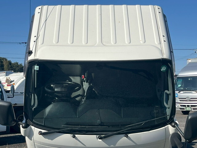 日野デュトロ平ボディ小型（2t・3t）[写真14]