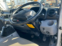 日野デュトロ平ボディ小型（2t・3t）[写真21]