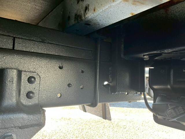 日野デュトロ平ボディ小型（2t・3t）[写真23]