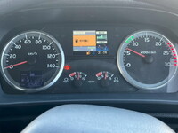 日野プロフィアトレーラーヘッド（トラクターヘッド）大型（10t）[写真16]