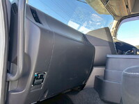 いすゞギガアルミウイング大型（10t）[写真20]