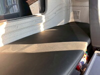 いすゞギガアルミウイング大型（10t）[写真23]