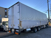 いすゞギガアルミウイング大型（10t）[写真02]