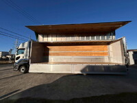 いすゞギガアルミウイング大型（10t）[写真07]