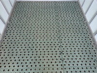 いすゞエルフ冷凍車（冷蔵車）小型（2t・3t）[写真17]