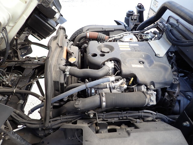 いすゞエルフ冷凍車（冷蔵車）小型（2t・3t）[写真26]