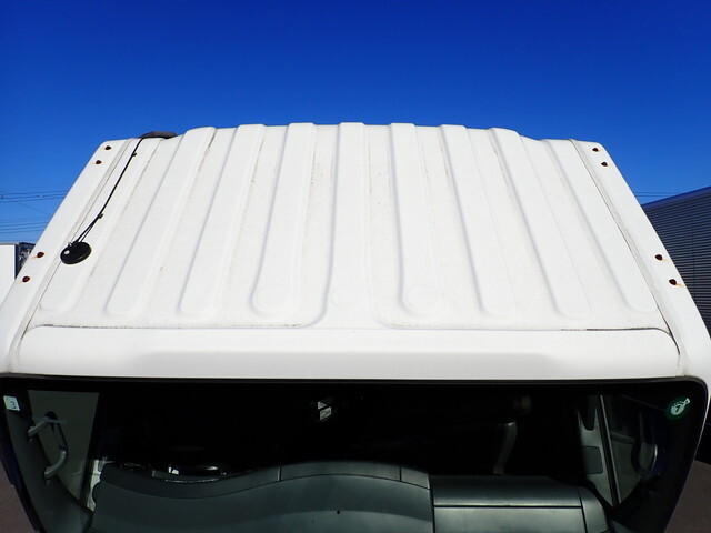 いすゞエルフ冷凍車（冷蔵車）小型（2t・3t）[写真30]