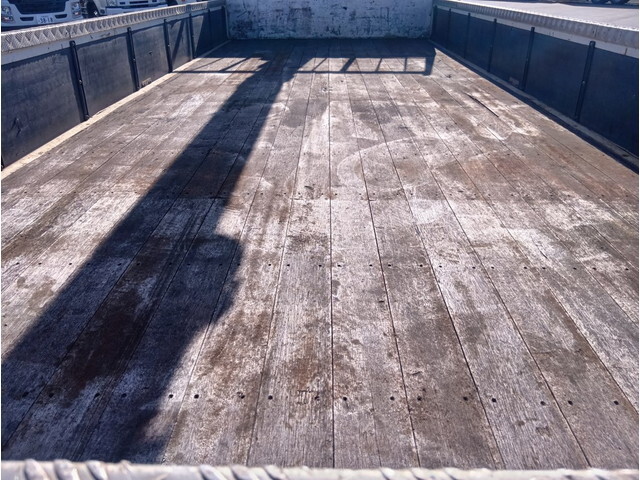 三菱ふそうファイタークレーン5段増トン（6t・8t）[写真06]