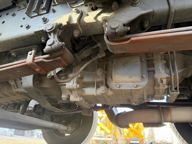 日野プロフィアアルミウイング大型（10t）[写真19]