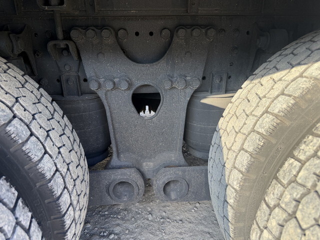 日野プロフィアアルミウイング大型（10t）[写真23]