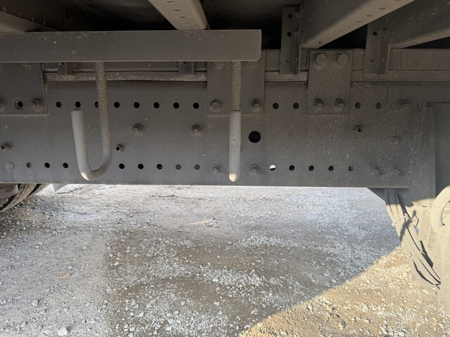 日野プロフィアアルミウイング大型（10t）[写真25]