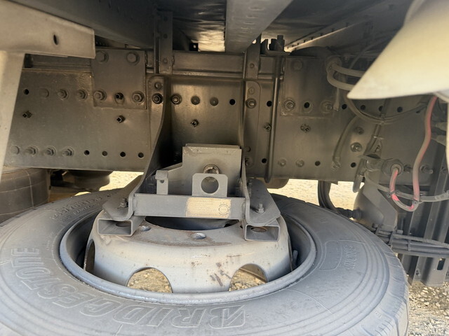 日野プロフィアアルミウイング大型（10t）[写真31]