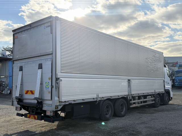 日野プロフィアアルミウイング大型（10t）[写真04]