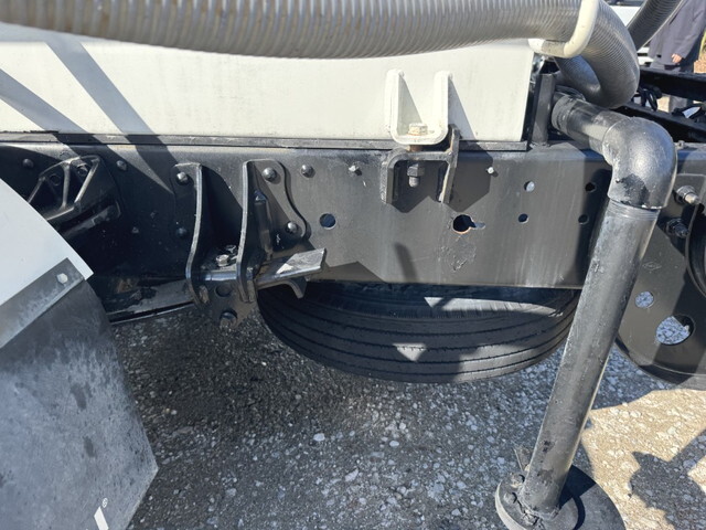 日野レンジャー散水車中型（4t）[写真28]