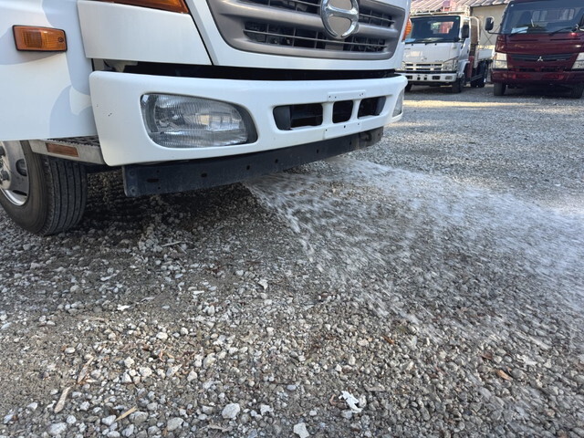 日野レンジャー散水車中型（4t）[写真34]