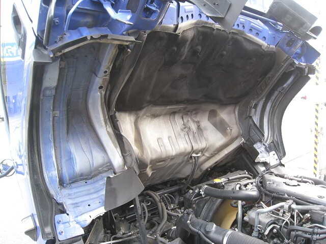 いすゞエルフパッカー車（塵芥車）小型（2t・3t）[写真26]