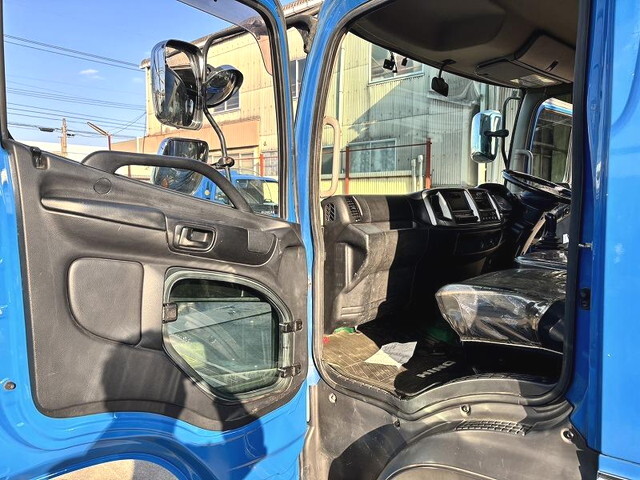 日野レンジャーコンテナ専用車中型（4t）[写真14]