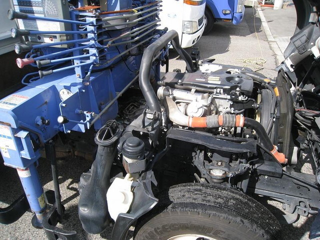 いすゞエルフクレーン4段小型（2t・3t）[写真14]