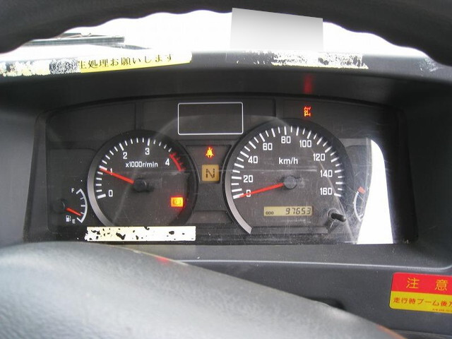 いすゞエルフクレーン4段小型（2t・3t）[写真21]