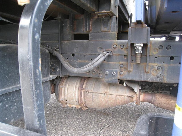 いすゞエルフクレーン4段小型（2t・3t）[写真22]