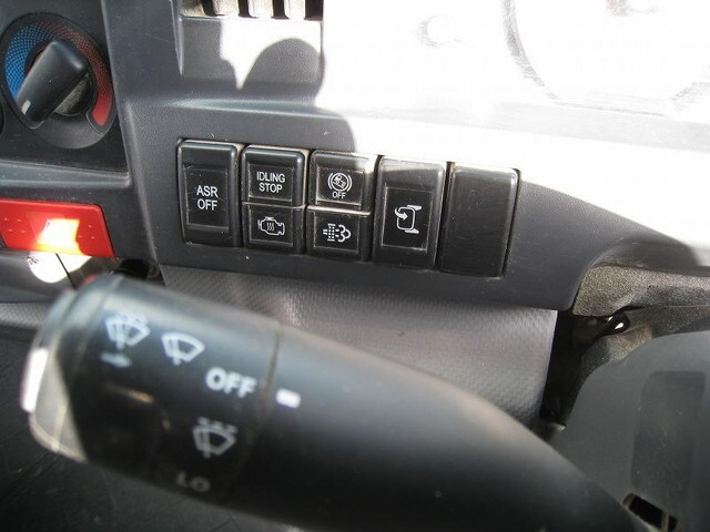 マツダタイタンダブルキャブ（Wキャブ）小型（2t・3t）[写真19]