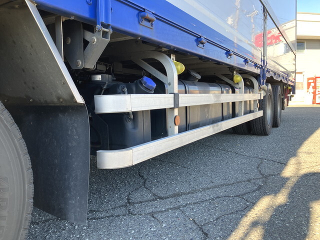 日野プロフィアアルミウイング大型（10t）[写真20]