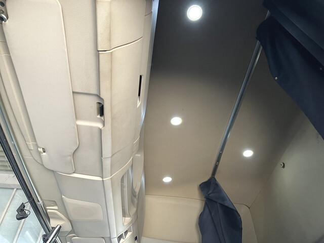 日野プロフィアアルミウイング大型（10t）[写真34]