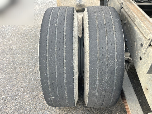 いすゞエルフローダーダンプ小型（2t・3t）[写真20]