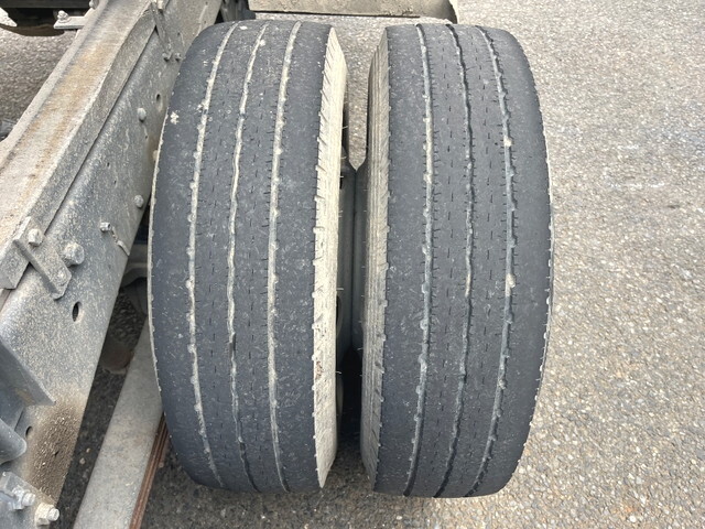 いすゞエルフローダーダンプ小型（2t・3t）[写真21]