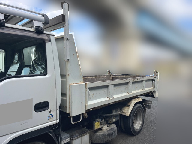 いすゞエルフローダーダンプ小型（2t・3t）[写真08]