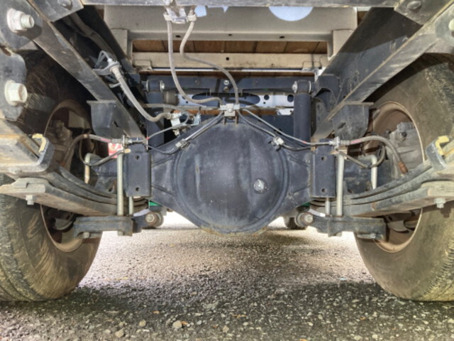 日野デュトロ平ボディ小型（2t・3t）[写真22]