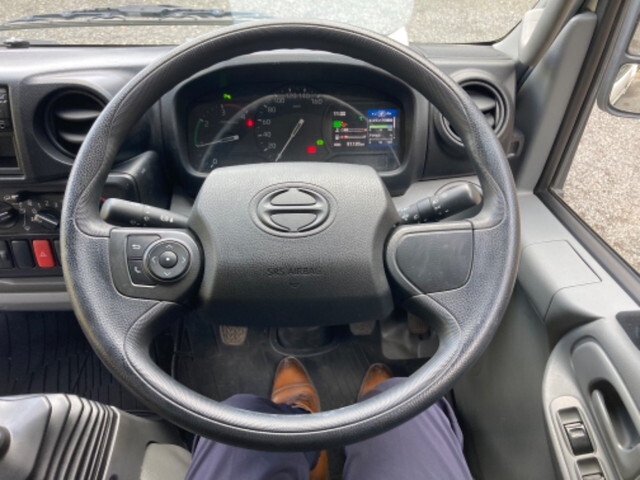 日野デュトロ平ボディ小型（2t・3t）[写真30]