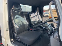 三菱ふそうキャンターセーフティローダー小型（2t・3t）[写真34]