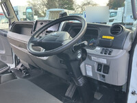 三菱ふそうキャンターセーフティローダー小型（2t・3t）[写真35]