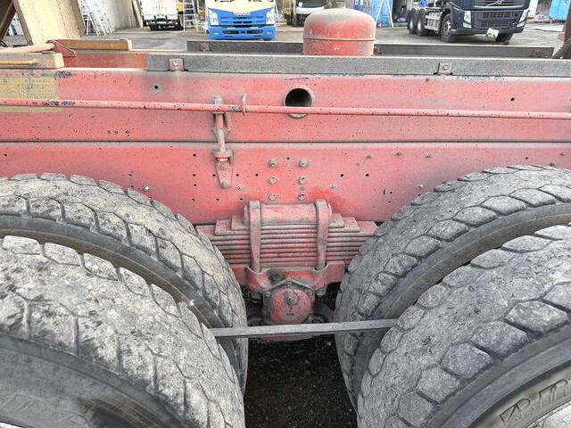 日野プロフィアダンプ大型（10t）[写真12]