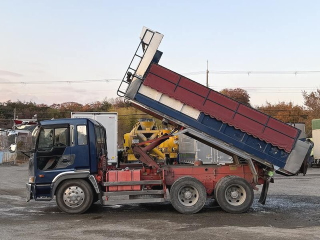 日野プロフィアダンプ大型（10t）[写真05]