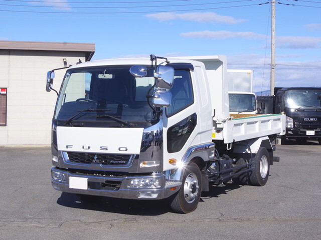 三菱ふそうファイターダンプ中型（4t）[写真03]