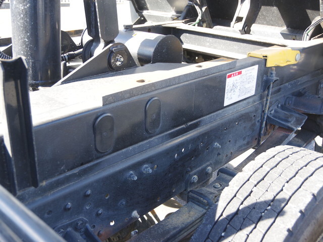 三菱ふそうファイターダンプ中型（4t）[写真07]