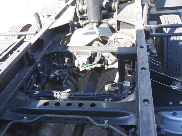 三菱ふそうファイターダンプ中型（4t）[写真08]