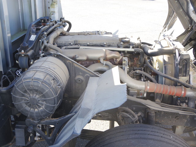 三菱ふそうファイターアルミブロック増トン（6t・8t）[写真20]