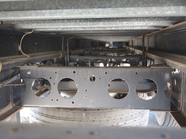 三菱ふそうファイターアルミブロック増トン（6t・8t）[写真08]