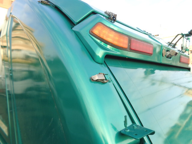 いすゞエルフパッカー車（塵芥車）小型（2t・3t）[写真05]